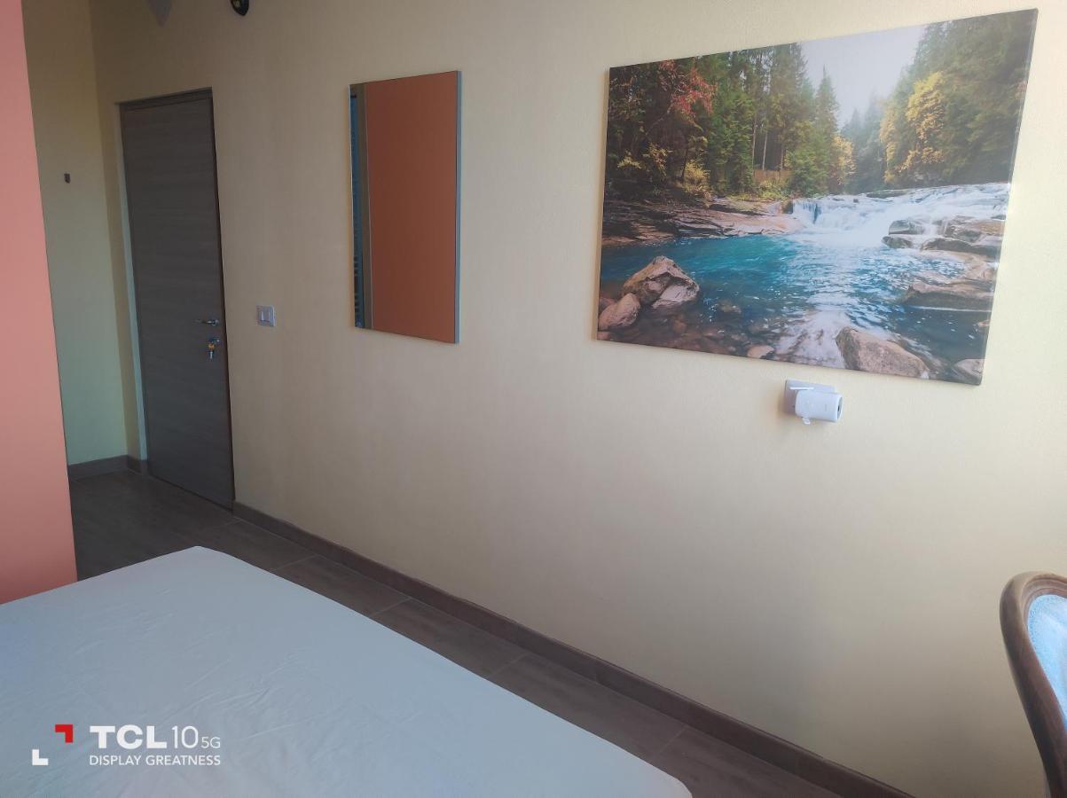 Villa Ara Blu Canegrate ภายนอก รูปภาพ